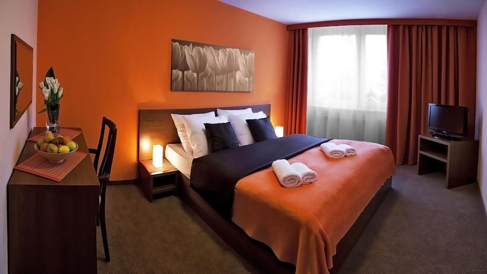Hotel Slovan 3*