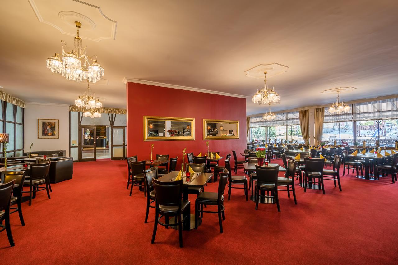 Hotel Slovan 3*